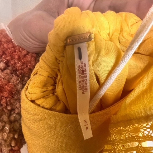 Free People Moonlight Ocean Maxi Dress in Yellow NWOT - Picture 6 of 6